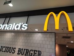 -麦当劳(凯德MALL太阳宫店)