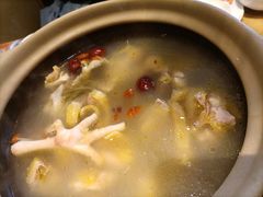 -邹开喜·炭炉鸡煲·海鲜火锅(虹口足球场店)