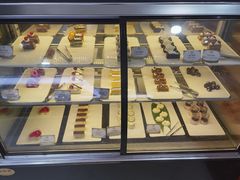 面包甜点陈列柜-青岛蓝海大饭店·爱琴海自助餐厅(崂山店)