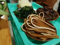 -黄潇洒老火锅(九眼桥宏济巷店)