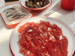 -毛辣果·贵州红酸汤牛肉火锅(西单店)