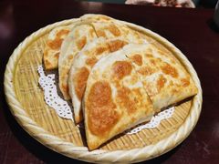 韭菜盒子-香融府·烤鸭·家常菜(花乡奥莱店)