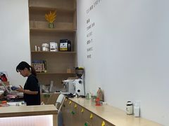-ROCKPLUS攀岩馆(环宇城店)