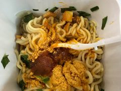 -全家便利店(襄阳南路店)