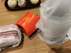 -麦当劳(百联西郊购物中心店)