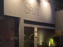 -Shift cocktail bar鸡尾酒吧