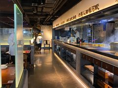 自助取餐区-老头儿油爆虾·1987杭州烟火味(湖滨银泰in77D区店)