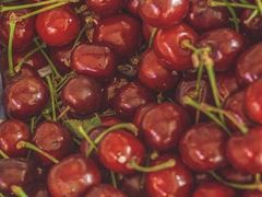 -上海龙吴水胜海发市场