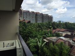 -三亚湾海居铂尔曼度假酒店