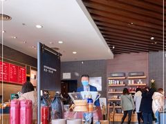 -星巴克臻选(济南万达店)