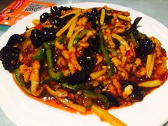鱼香肉丝-阿三鱼头泡饼·家常菜