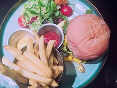 珊瑚粉汉堡-bluefrog蓝蛙(悠唐购物中心店)