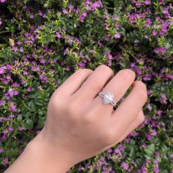 -威德钻石-克拉钻大本营(南京东路店)