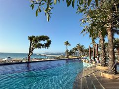 -亚龙湾中心广场