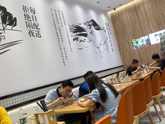 大堂-黄太牛·牛肉面(长江北路店)