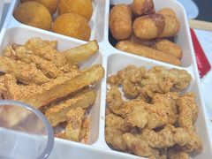 -鲁员外地锅鸡地锅鱼(古墩路店)