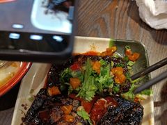 -爆炸头阿姨小四川正宗川味小吃(无任何分店)