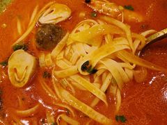 酸辣海鲜汤河粉-米纸越南小馆(金鹰世界店)