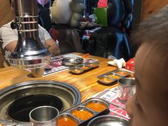 -青瓦炭韩潮烤肉(花园道店)