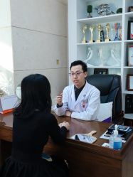 点击看大图 -广州健丽·去眼袋医疗美容机构