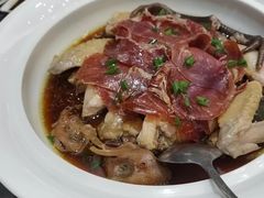 -南京悦客假日酒店