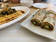 葱饼卷牛肉-台北楚楚园馅饼粥(虹桥南丰城店)