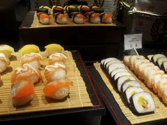 -西安皇冠假日酒店·朱雀咖啡厅
