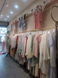 -一揽芳华汉服旗袍体验馆(拙政园店)