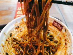 油泼菠菜面-老陈婆手工面庄