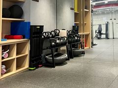 -VLines耀能运动Space&Flow(国贸店)