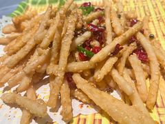 -肥肥虾庄·金牌油焖大虾(杨园滨江时代walk店)