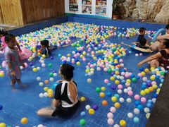 -兴芮温泉度假区