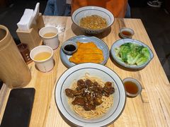 蟹黄金拌面-南小蟹手工點心(三里屯店)