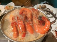 -领鲜活海鲜榴莲自助火锅(东门店)