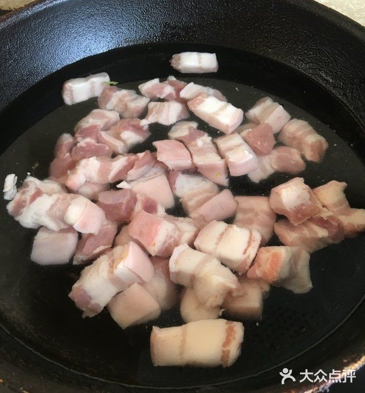 超级好吃的家常红烧肉的做法