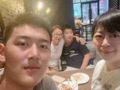 -星巴克臻选(南京金茂览秀城店)