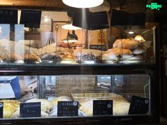 面包甜点陈列柜-仙峰天然面包(迎宾路店)