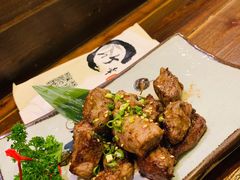蒜香牛肉粒-竹幸日本料理(国光1937科技文化创意园店)