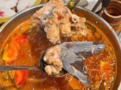-亮欢寨酸汤鱼(沙冲路店)