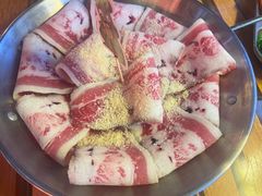 -叽叽扎扎烤肉场(生态城万达店)