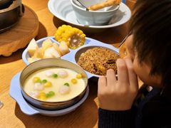 -蜜桃餐厅·伴山(海岸城店)
