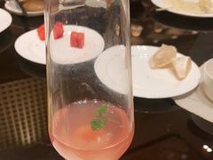 -万达瑞华酒店美食汇自助餐厅(楚河汉街店)