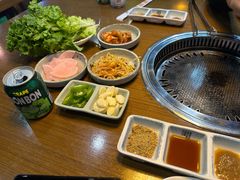 -豚豚猪村烤肉·韩国烤肉(总店)