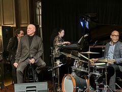 -LONG BAR 廊吧(外滩华尔道夫酒店)