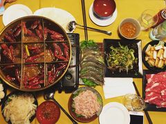 -江湖餐厅–重庆九宫格老火锅