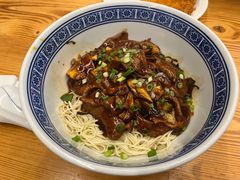 -沪西老弄堂面馆(定西路店)