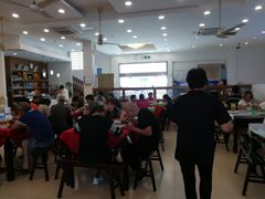 -侬佳蒸菜馆(听潮店)