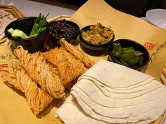 -丁里羊肉小镇(天鹅湖总店)