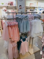 -爱婴室(上海大华路店)