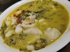 老坛酸菜鱼-鹦鹉小厨味道餐厅(山大南路店)